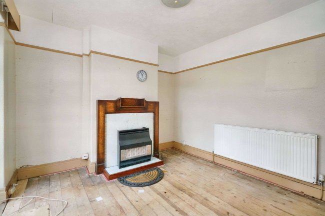 418 The Radleys, Birmingham, B33 0JA 2