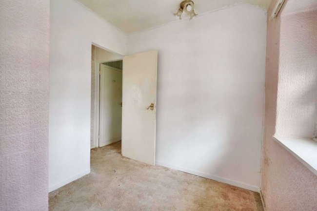 16 Bridgeford Road, Shard End, Birmingham, West Midlands, B34 6RD 7