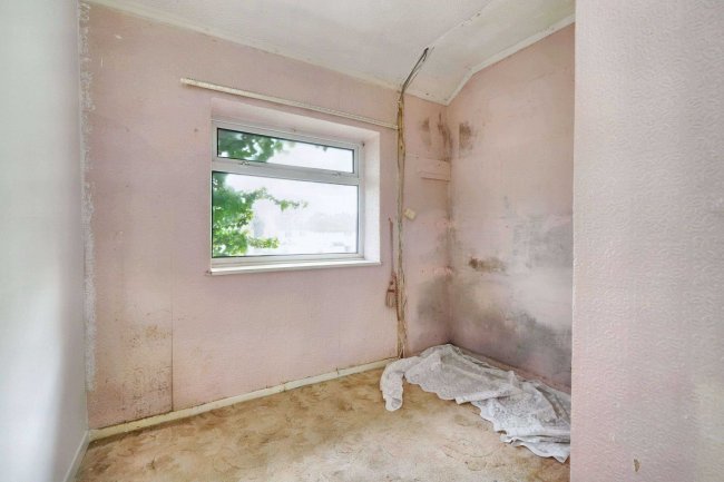 16 Bridgeford Road, Shard End, Birmingham, West Midlands, B34 6RD 7