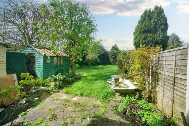 16 Bridgeford Road, Shard End, Birmingham, West Midlands, B34 6RD 7