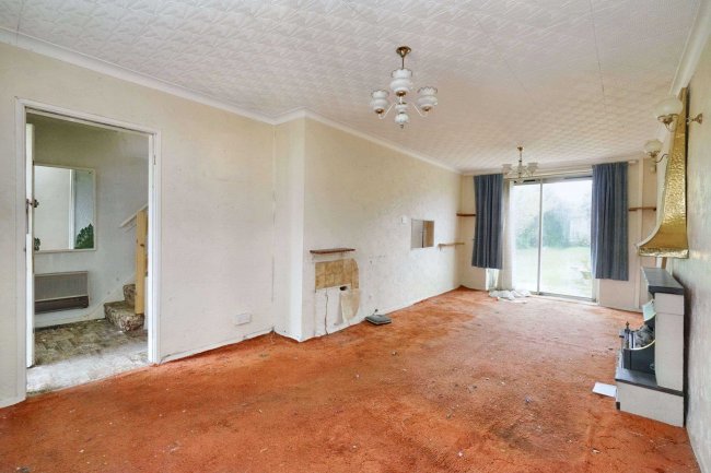 16 Bridgeford Road, Shard End, Birmingham, West Midlands, B34 6RD 7