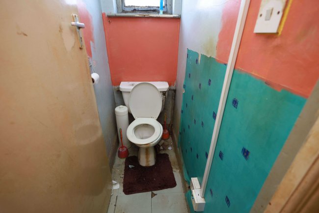 337 Tring Road, Aylesbury, Buckinghamshire, HP20 1PJ 1