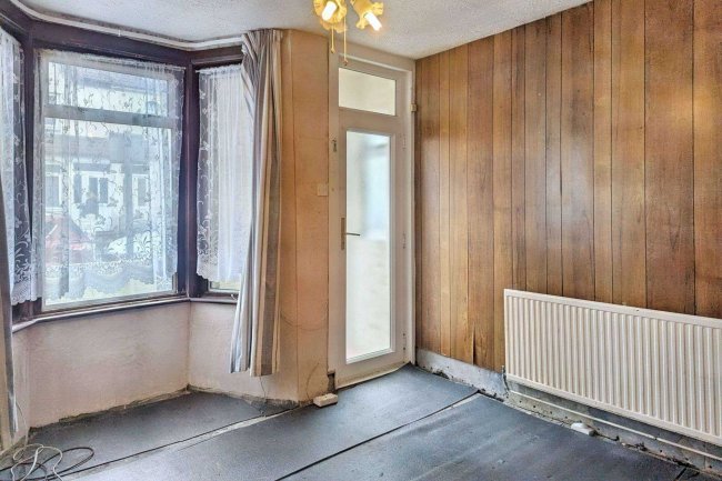 2 Adelaide Road, Gillingham, Kent, ME7 4NJ 10