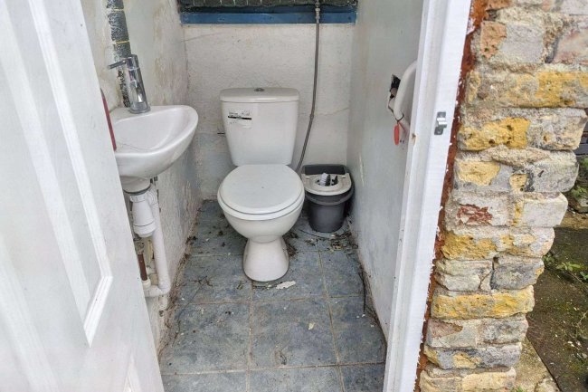 2 Adelaide Road, Gillingham, Kent, ME7 4NJ 10