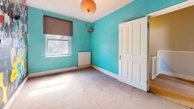 13 Huntingdon Road, East Finchley, London, N2 9DX 8