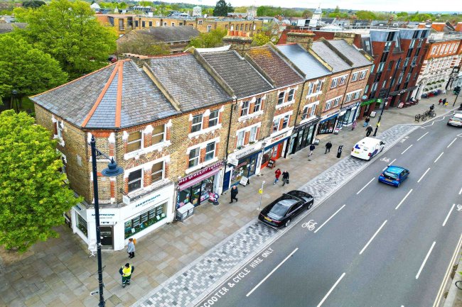 38 London Road, Twickenham, TW1 3RR 4