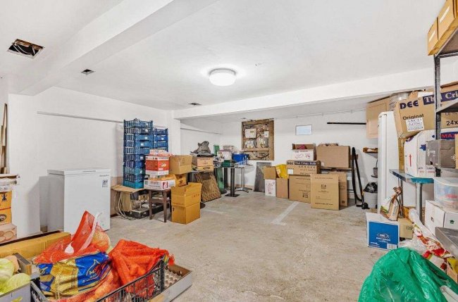 38 London Road, Twickenham, TW1 3RR 4