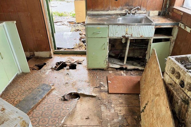 81 Rectory Lane, Chipstead, Banstead, Surrey, SM7 3PE 3