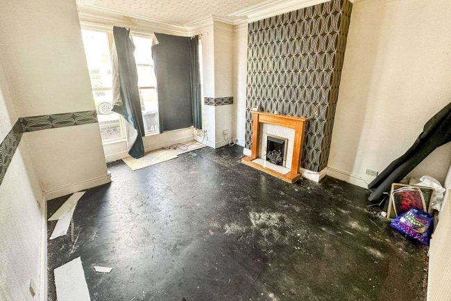 46 Exchange Street, Blackpool FY1 2DZ 3