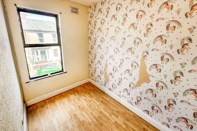 46 Exchange Street, Blackpool FY1 2DZ 3