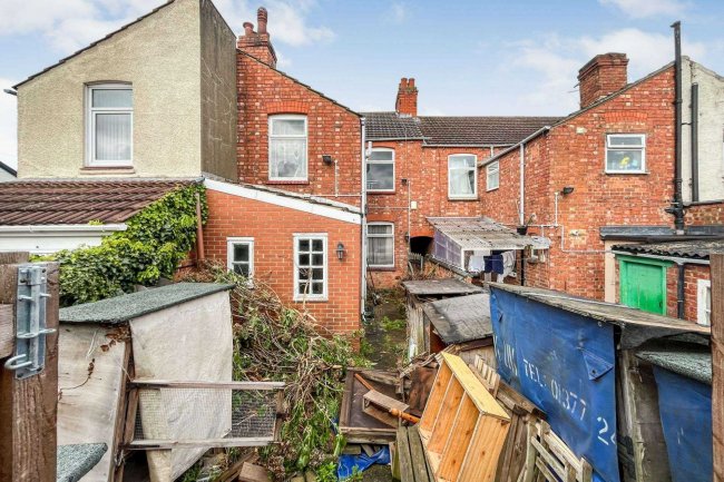 88 Highfield Road, Wellingborough, Northamptonshire, NN8 1PL 6