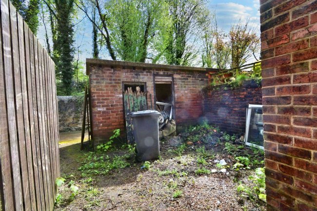 21 Tapton Terrace, Chesterfield, S41 7UF 3