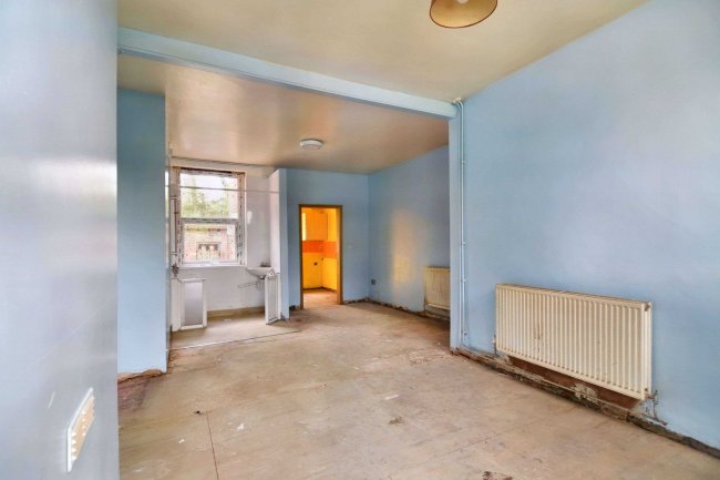 21 Tapton Terrace, Chesterfield, S41 7UF 3