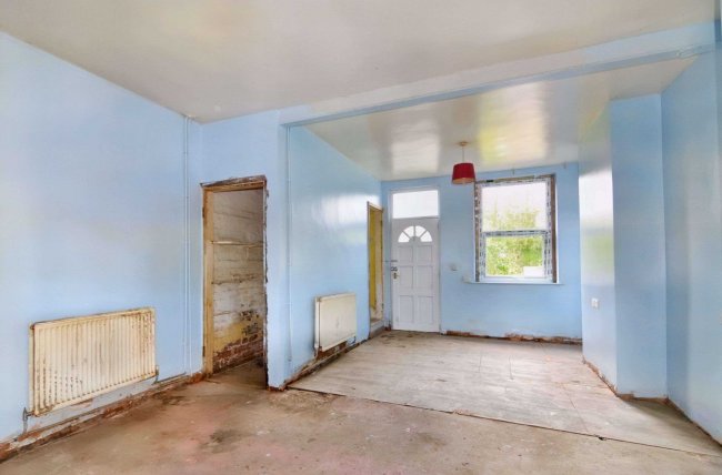 21 Tapton Terrace, Chesterfield, S41 7UF 3