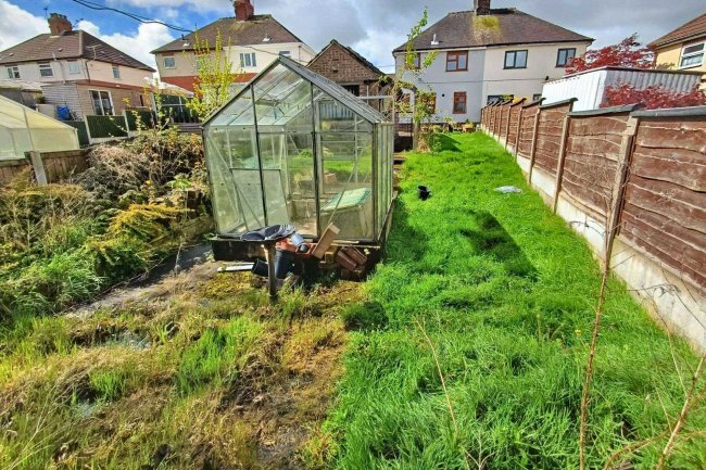 4 Coronation Road, Congleton, CW12 3HA 7