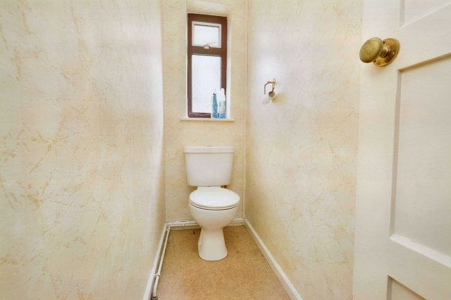 17 Lime Crescent, Belper DE56 1NA 8