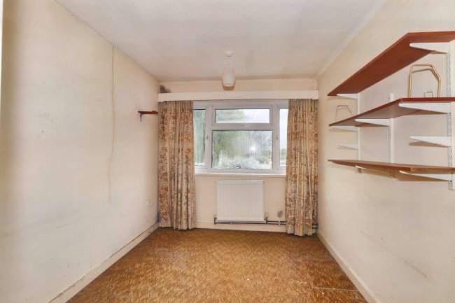 371 Sturry Road, Canterbury, Kent, CT2 0AA 8