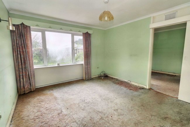 371 Sturry Road, Canterbury, Kent, CT2 0AA 8