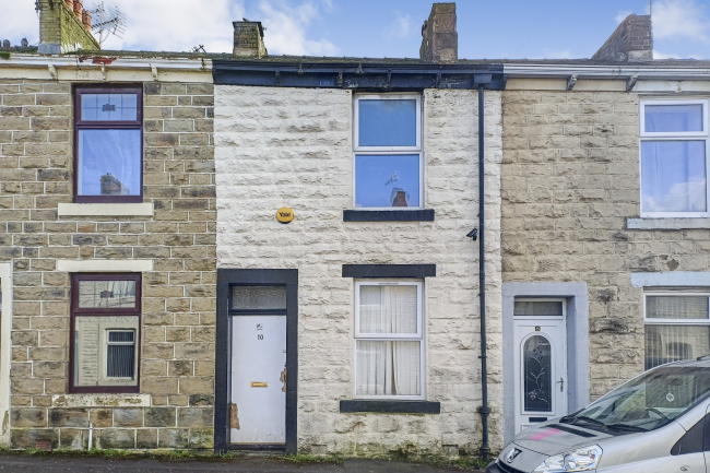10 Edmund Street, Accrington, Lancashire, BB5 2HJ 9