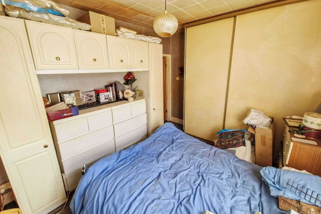 92 Dewe Road, Brighton, East Sussex, BN2 4BD 1