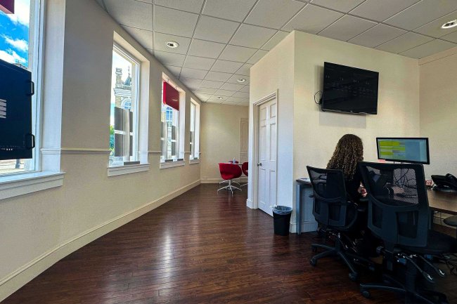 Cygnet House, 2 Clarence Street, Staines-upon-Thames TW18 4SP 2