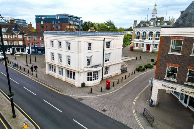 Cygnet House, 2 Clarence Street, Staines-upon-Thames TW18 4SP 2