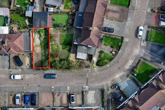 Land to the rear of 26 Bedford Crescent, Enfield, EN3 6JU 2