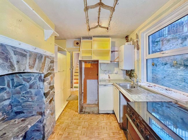 21 Torridge Mount, Bideford, Devon, EX39 4EH 4