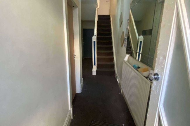 9 Woodfield Road, Blackpool, Lancashire, FY1 6AX 2