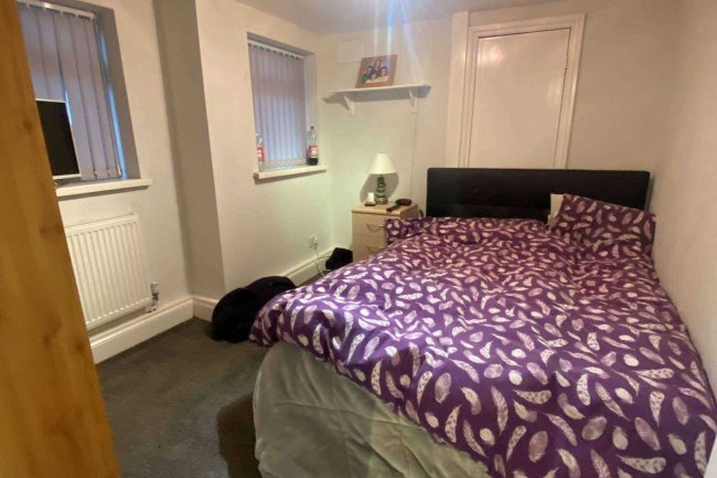 9 Woodfield Road, Blackpool, Lancashire, FY1 6AX 2