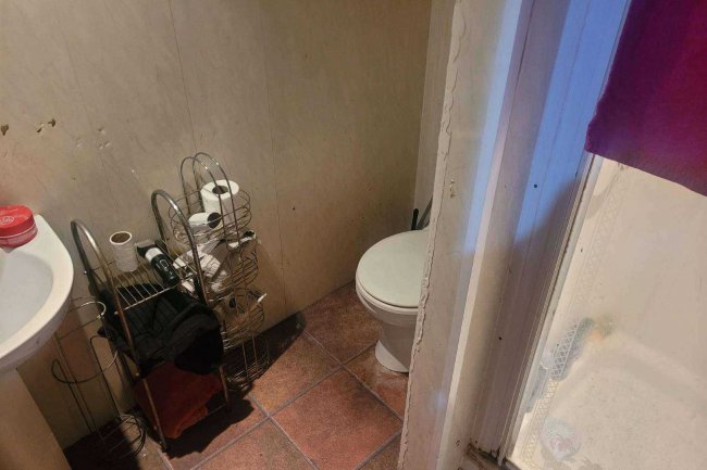 9 Woodfield Road, Blackpool, Lancashire, FY1 6AX 2