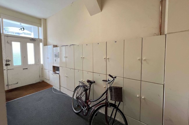 6 Osbaldeston Road, Stamford Hill, London N16 7DP 4