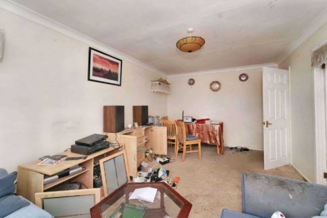 114 Cookham Road, Maidenhead, Berkshire, SL6 7HR 4