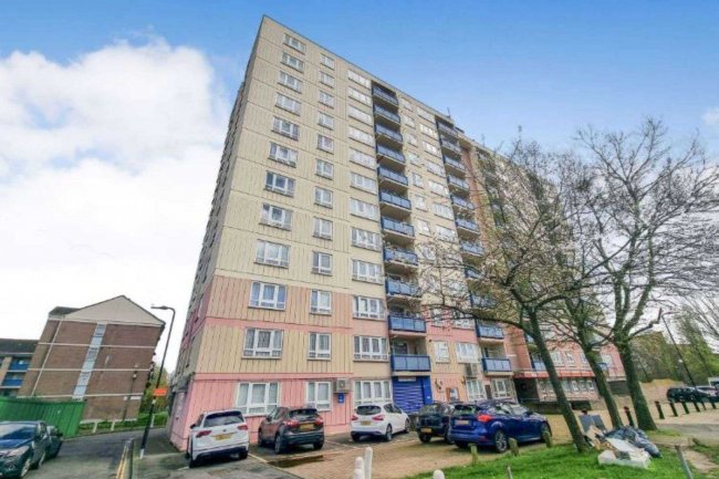 58 Gainsborough Tower, Academy Gardens, Northolt, Middlesex, UB5 5PF 10