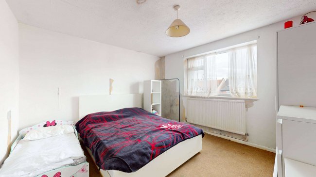 6 Brownlow Lodge, Brownlow Road, Bounds Green, London, N11 2BL 8