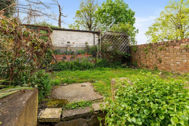 8B Vicarage Park, Greenwich, London SE18 7SX 7