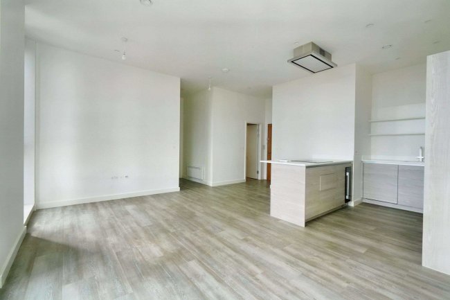 Flat 209, The Bank, 58 Sheepcote Street, Birmingham B16 8WN 6