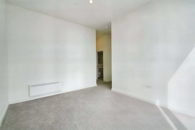 Flat 209, The Bank, 58 Sheepcote Street, Birmingham B16 8WN 6