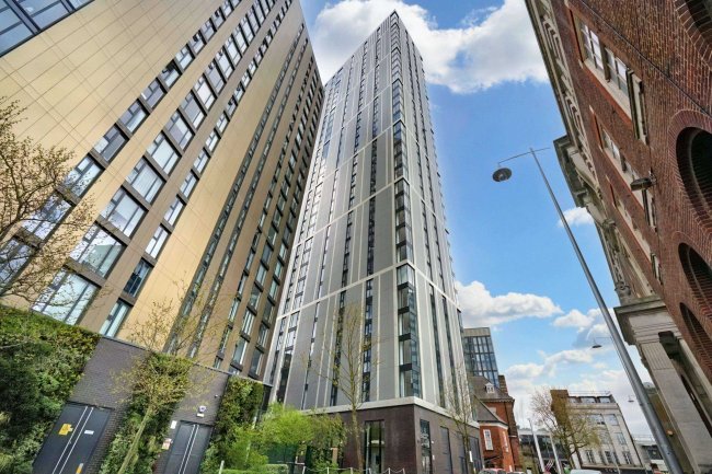 Flat 23, The Bank, 58 Sheepcote Street, Birmingham B16 8WJ 5