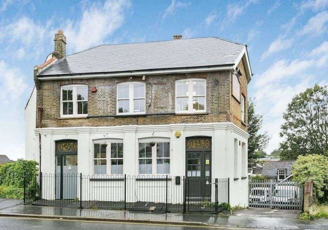 The Rail View, 188 Selsdon Road and 63 Jarvis Road, South Croydon, CR2 6PL 2