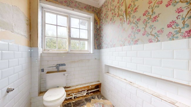 Old Vicarage, Hall Road, Bishop's Stortford, Hertfordshire, CM22 6DN 8