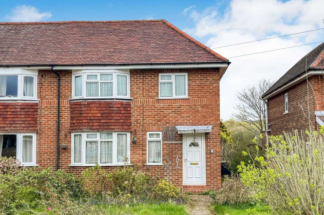 26 Ridgway Road, Brogborough, Bedford, MK43 0YA 2