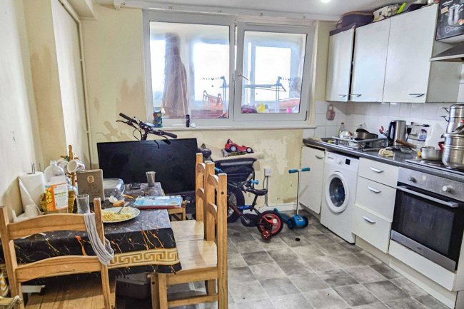 Flat 34, Newbury House, Partridge Way, London, Haringey, N22 8DX 2