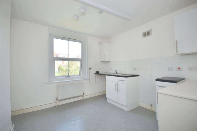 23c Essex Road, London W3 9JA 9