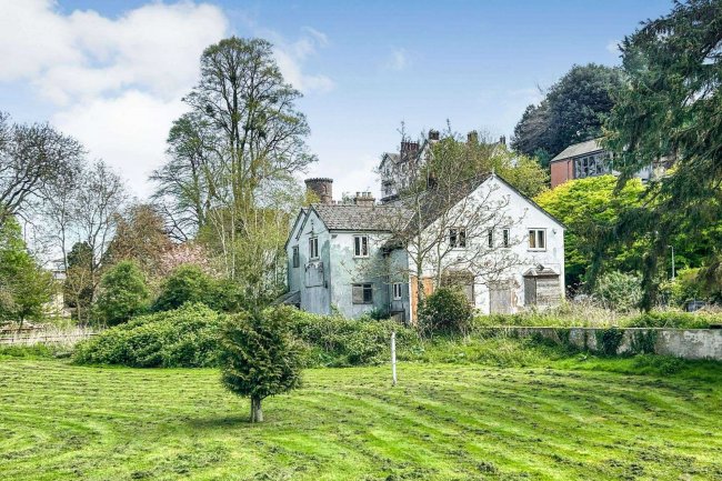 Riverside Inn, 20 Wye Street, Ross on Wye, HR9 7BT 6