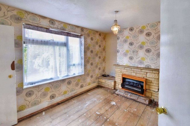 17 Witts Lane, Purton, Swindon, Wiltshire SN5 4ER 3