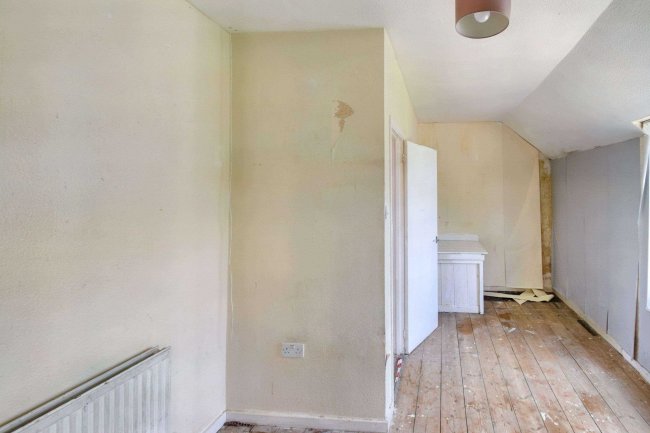 17 Witts Lane, Purton, Swindon, Wiltshire SN5 4ER 3