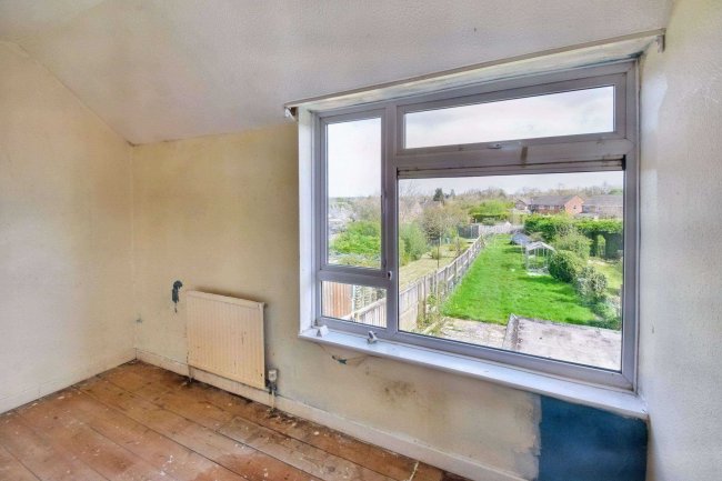 17 Witts Lane, Purton, Swindon, Wiltshire SN5 4ER 3