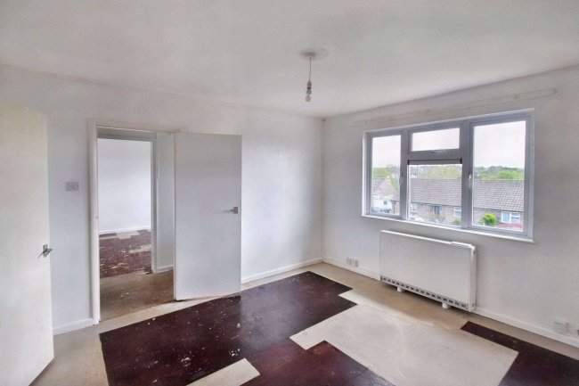 16 Downs View, Royal Wootton Bassett, Swindon, Wiltshire, SN4 8AD 1