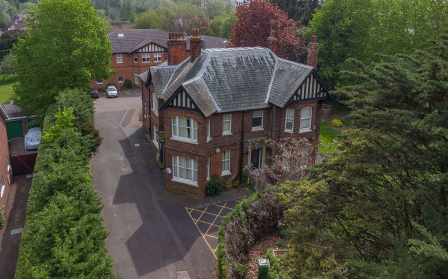 The Red House, Bury Road, Huntingdon, Cambridgeshire PE26 1NA 8